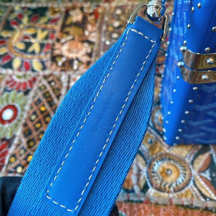 Yupoo BagTypeTote Blue Tote with sturdy design Blue 01A