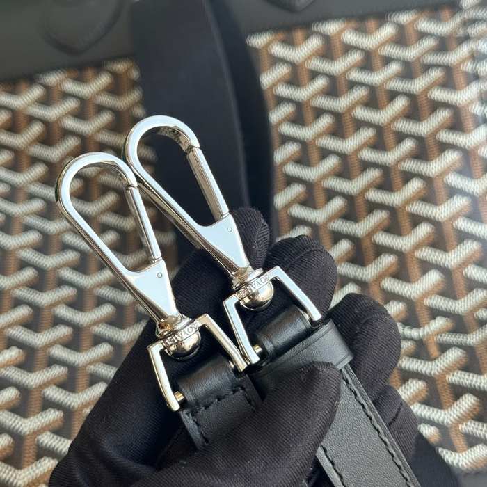 Yupoo BagTypeTote Canvas Tote with structured flap and dual carry options Black 01A