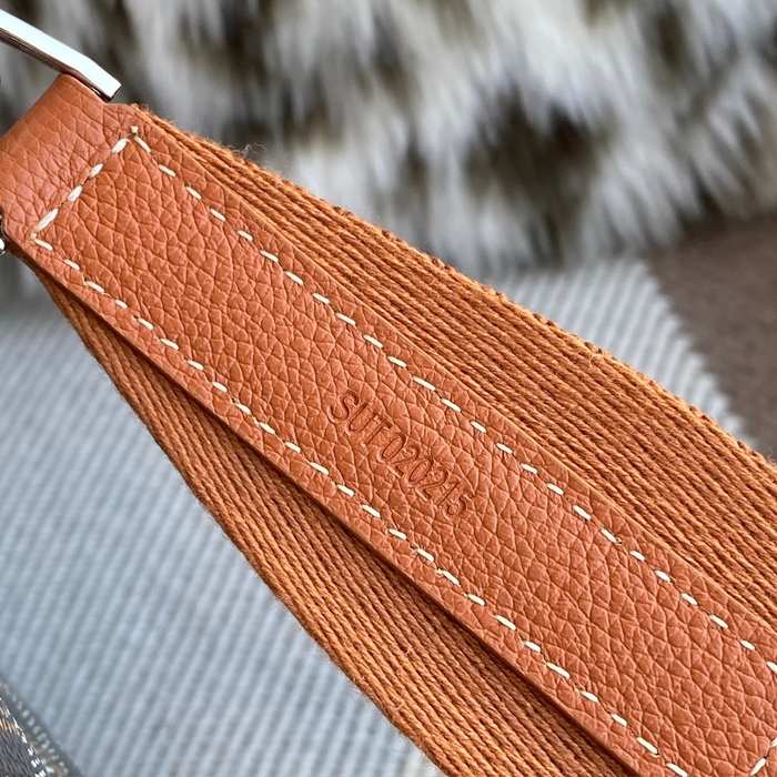 Yupoo BagTypeTote Canvas duffle bag with spacious design Brown 01A