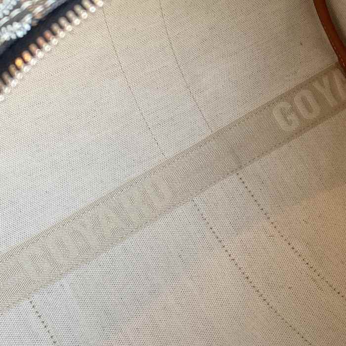 Yupoo BagTypeTote Canvas duffle bag with spacious design Brown 01A