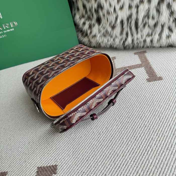 Yupoo BagTypeTote Compact Tote with Structured Design Burgundy 01A