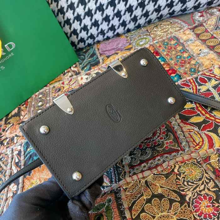 Yupoo BagTypeTote Compact and Structured Tote Black 01A