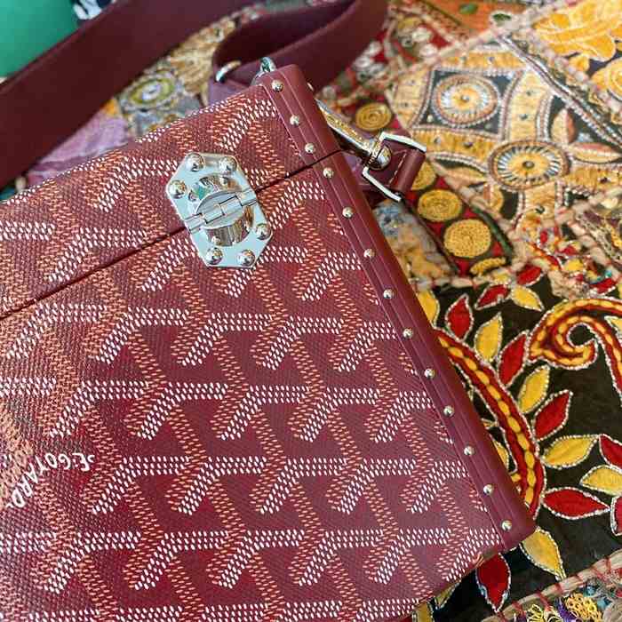 Yupoo BagTypeTote Compact crossbody bag with elegant design Burgundy 01A