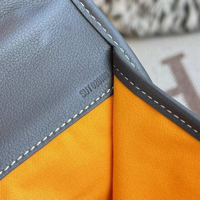 Yupoo BagTypeTote Elegant and Functional Tote with Structured Design Grey 01A