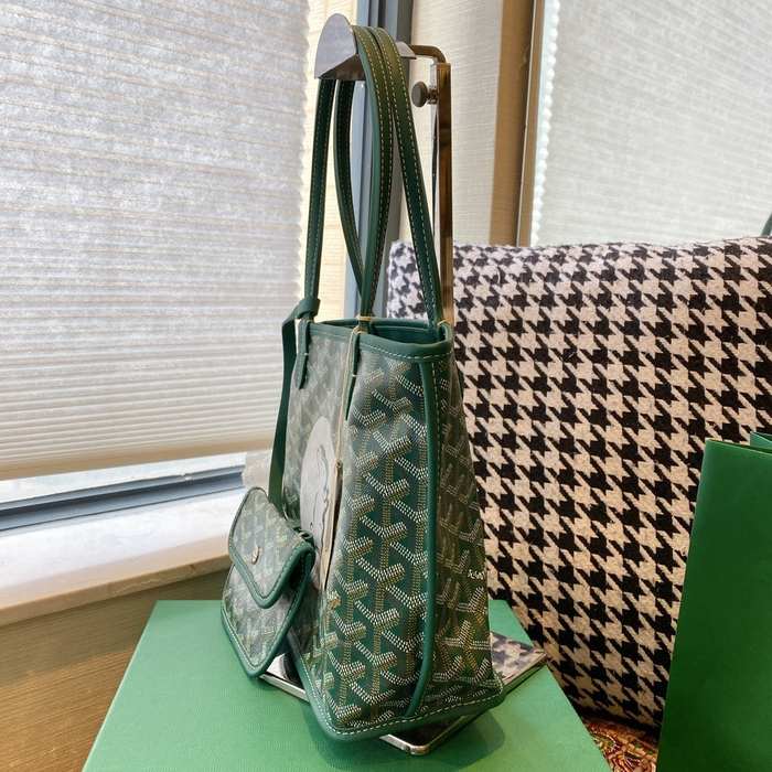 Yupoo BagTypeTote Green Canvas Tote with Stylish Handles Green 01A