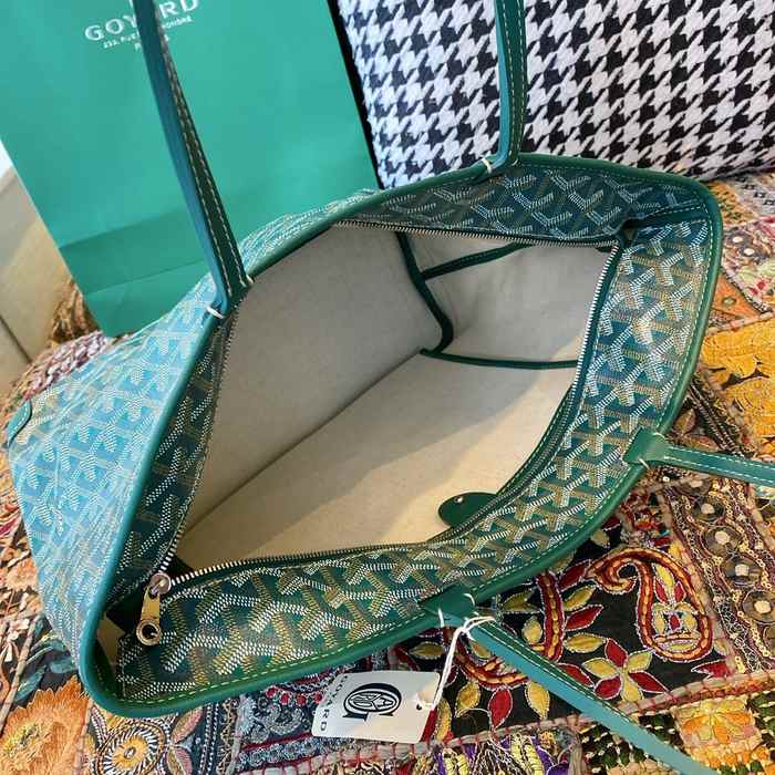 Yupoo BagTypeTote Green Tote with spacious design Green 01A