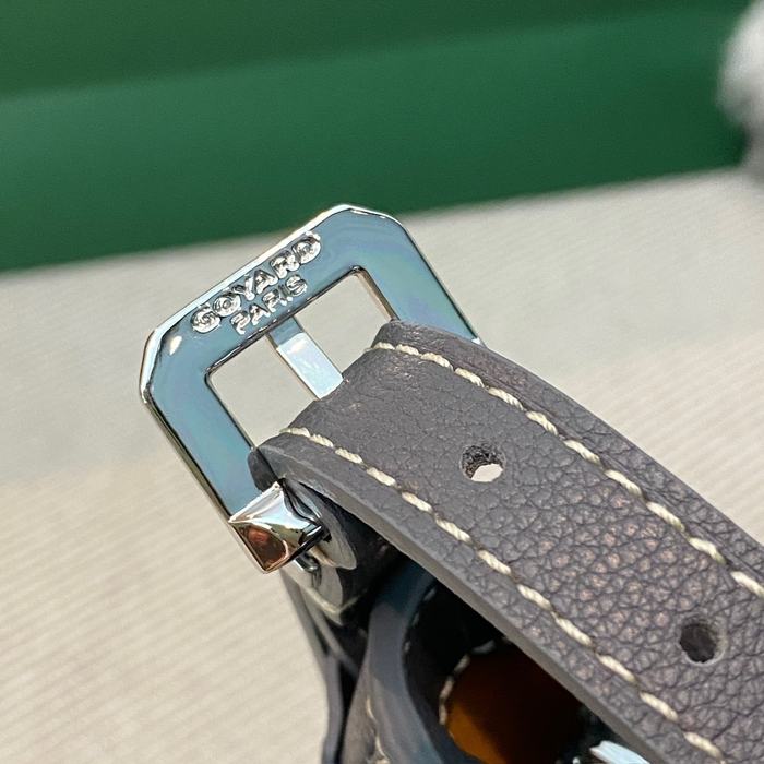 Yupoo BagTypeTote Half moon shape with a shoulder strap Grey 01A