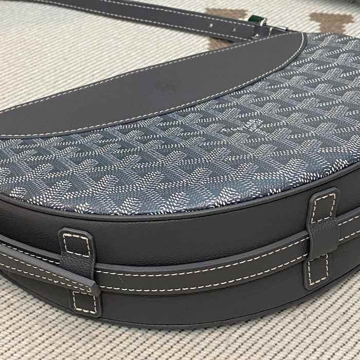 Yupoo BagTypeTote Half moon shape with a shoulder strap Grey 01A