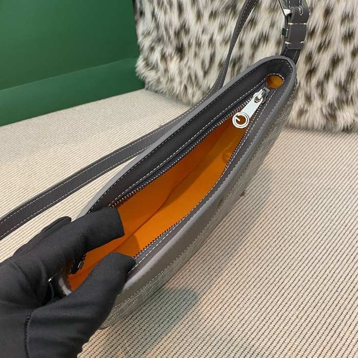 Yupoo BagTypeTote Half moon shape with a shoulder strap Grey 01A