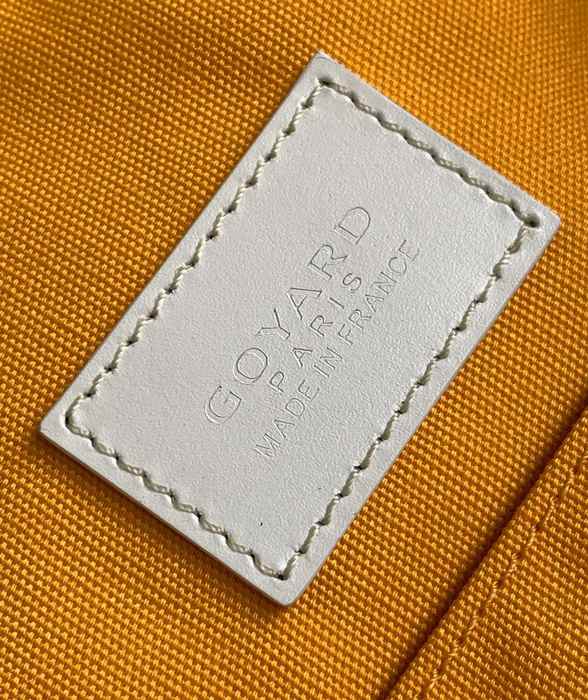 Yupoo BagTypeTote Large tote with unique textured surface Grey 01A