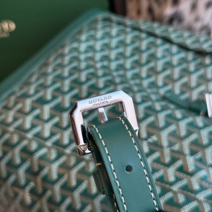 Yupoo BagTypeTote Leather bag with woven design Green 01A