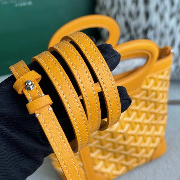 Yupoo BagTypeTote Mini tote with handheld features Brown 01A