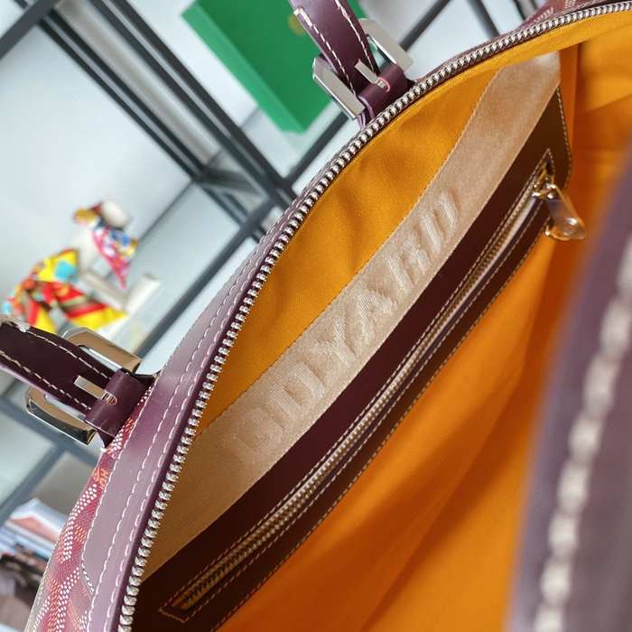 Yupoo BagTypeTote Spacious with structured design Burgundy 01A