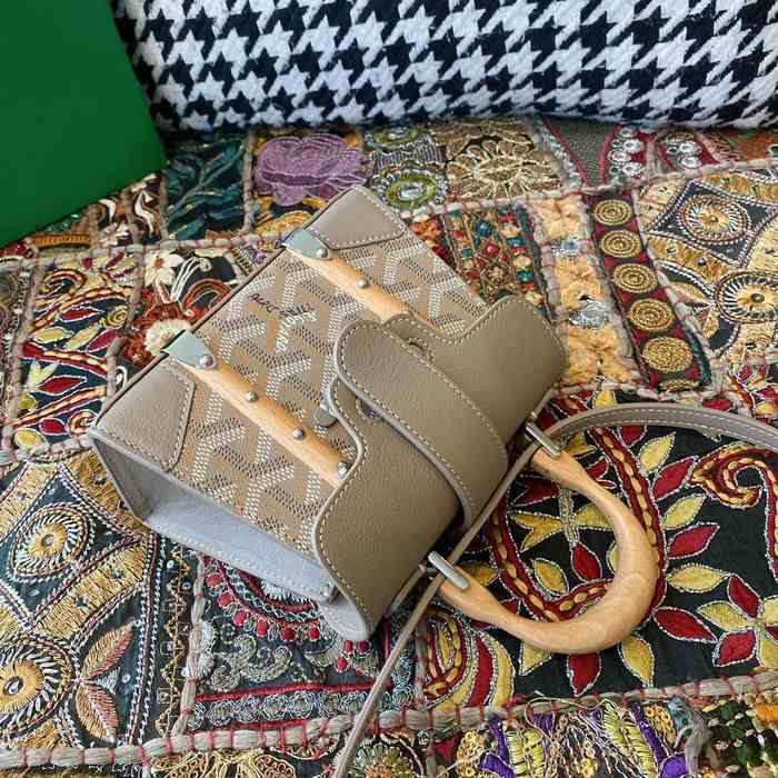 Yupoo BagTypeTote Structured Tote Bag Beige 01A