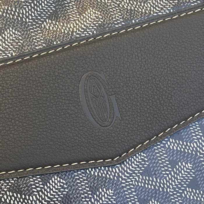 Yupoo BagTypeTote Structured Tote with sturdy handles Grey 01A