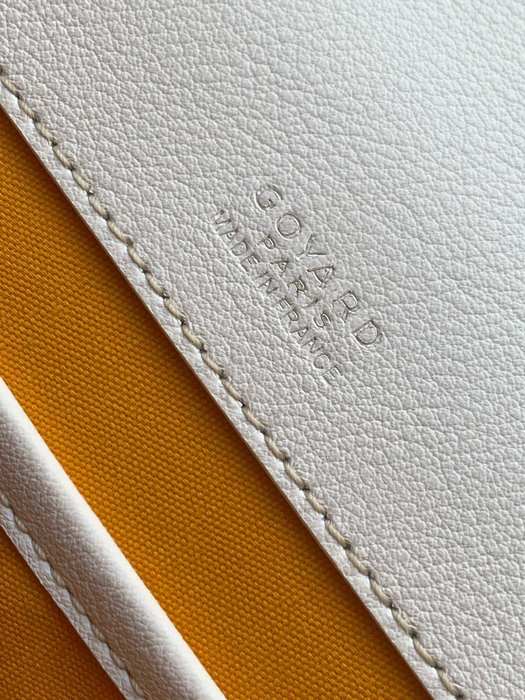 Yupoo BagTypeTote Stylish Crossbody Bag with Flap Closure White 01A