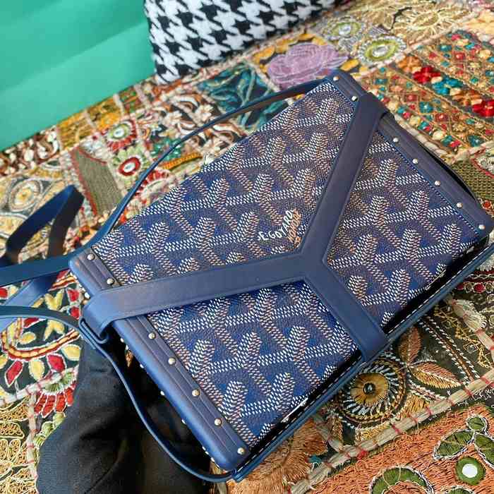 Yupoo BagTypeTote Stylish Tote with shoulder strap Navy 01A