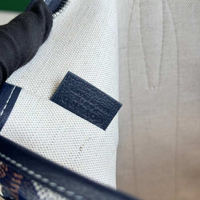 Yupoo BagTypeTote Stylish and Functional Tote with Dual Handles Navy 01A