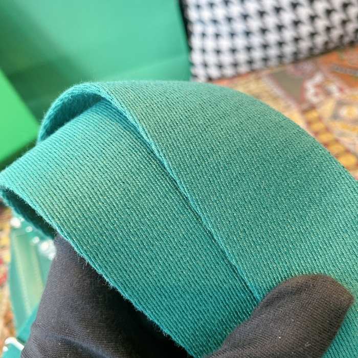 Yupoo BagTypeTote Stylish and Versatile Tote Green 01A