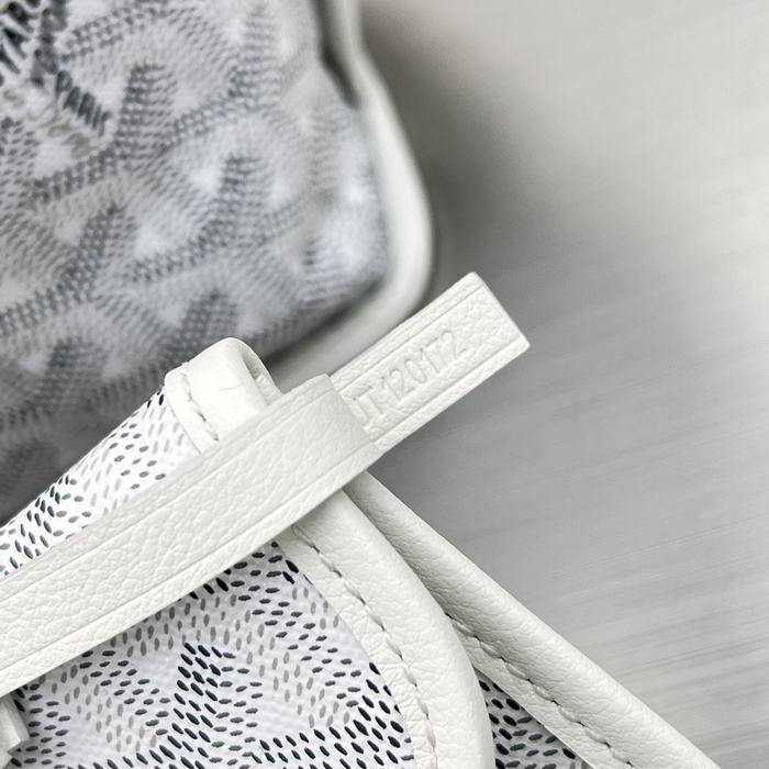 Yupoo BagTypeTote Stylish and convenient tote bag White 01A