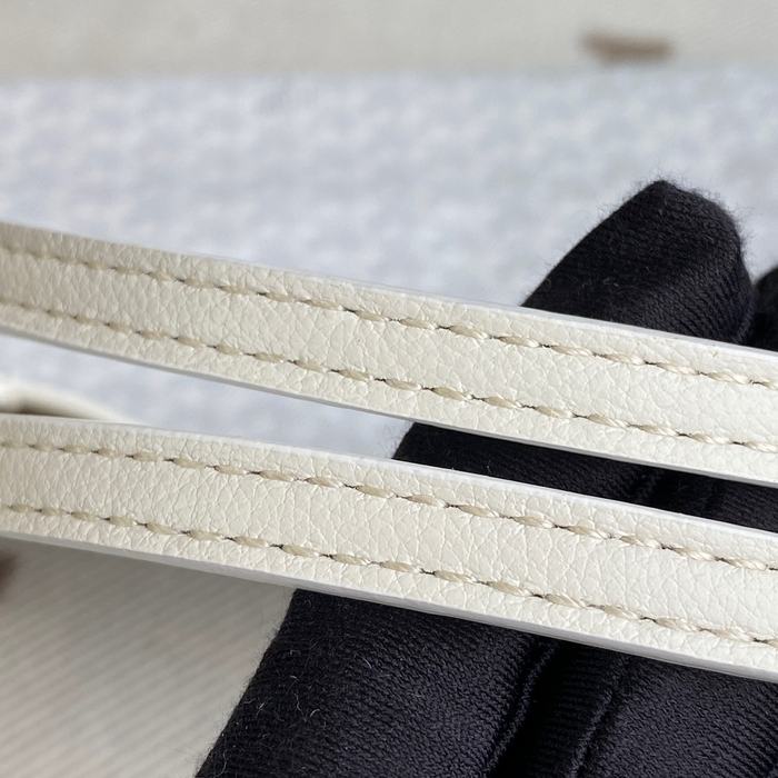 Yupoo BagTypeTote Stylish and spacious tote bag White 01A