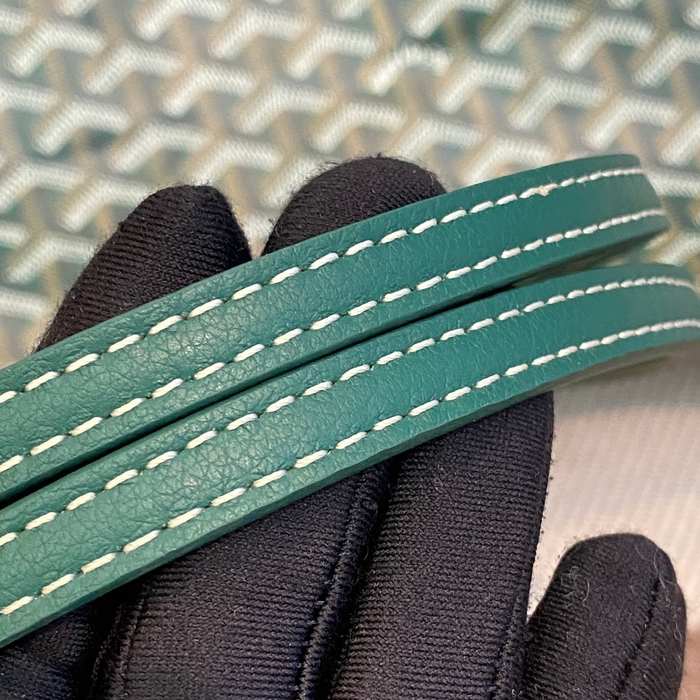 Yupoo BagTypeTote Stylish open top tote with spacious interior Green 01A