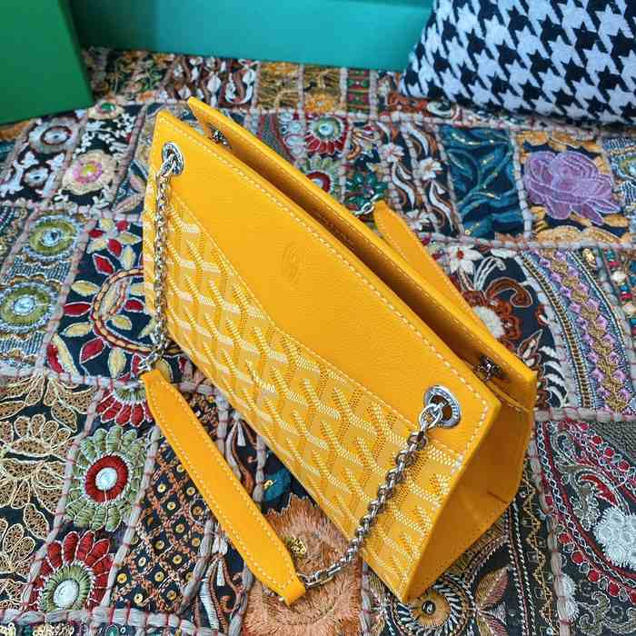 Yupoo BagTypeTote Stylish with chain detail Yellow 01A