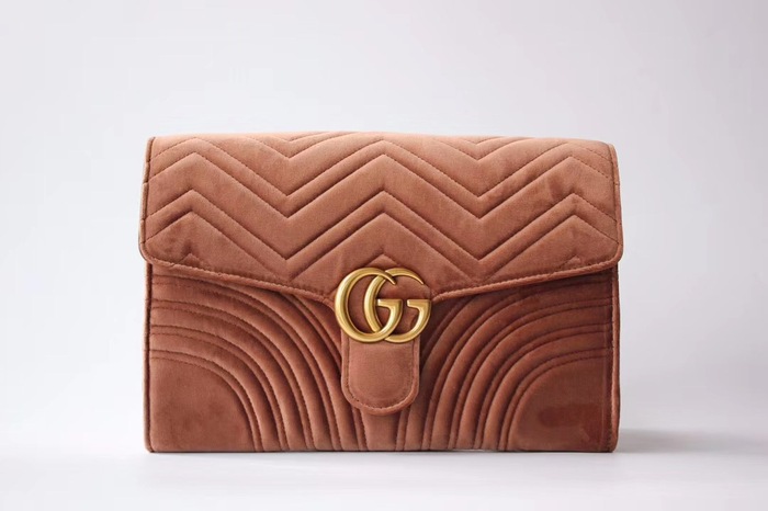 Gucci BagTypeTote Quilted Leather Tote Black 01A 6