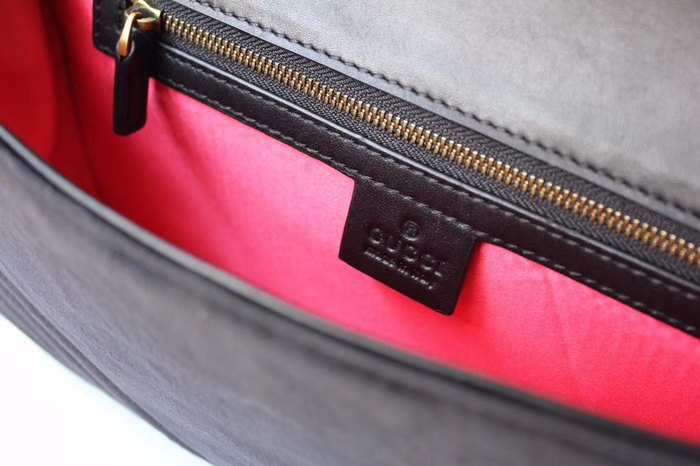 Gucci BagTypeTote Quilted Leather Tote Black 01A 6