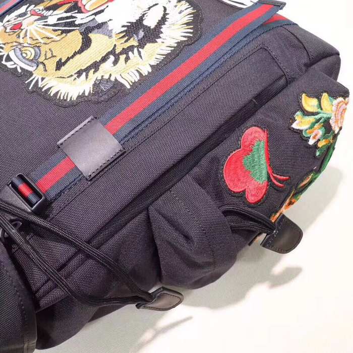 Gucci Backpack with sporty features Black 01A