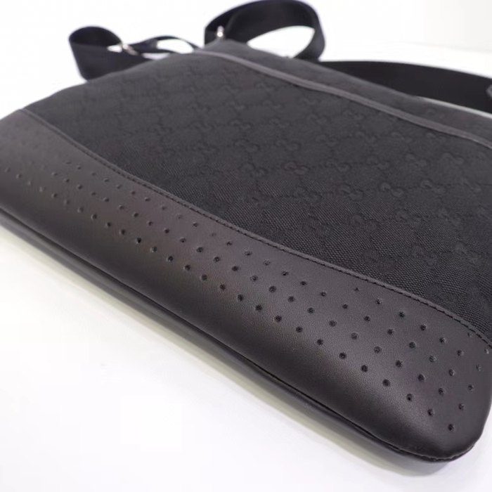 Gucci BagTypeTote Casual Tote with structured silhouette Brown 01A