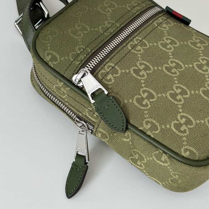 Gucci BagTypeTote Compact design with top handle Green 01A