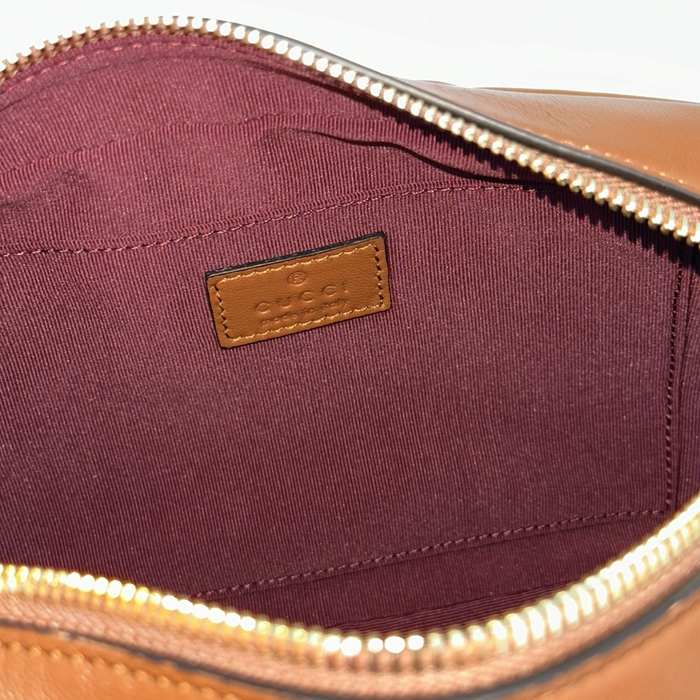 Gucci BagTypeTote Leather Crossbody Bag with Chevron Pattern Brown 01A