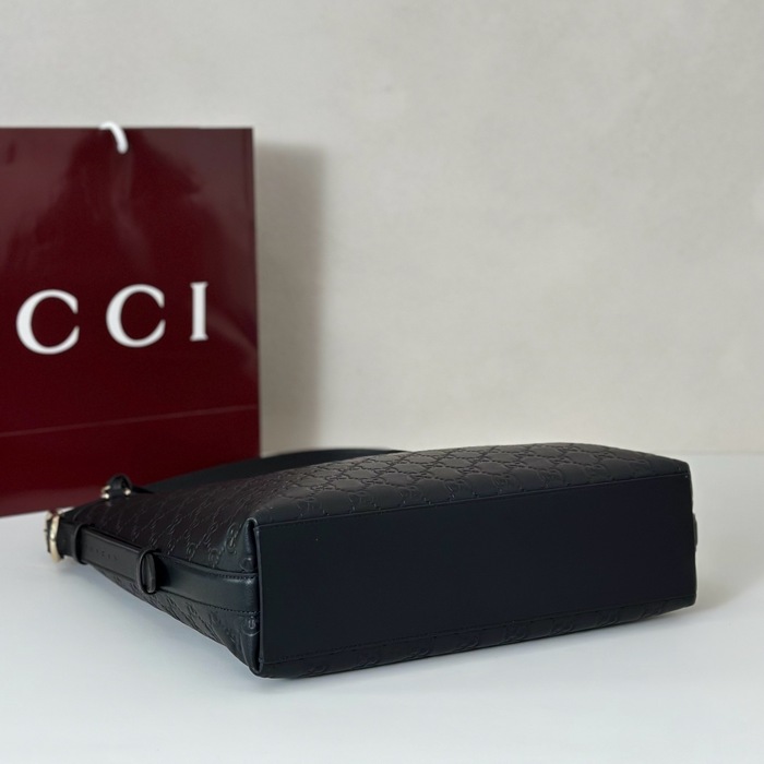 Gucci BagTypeTote Leather Shoulder Bag with Textured Surface Black 01A