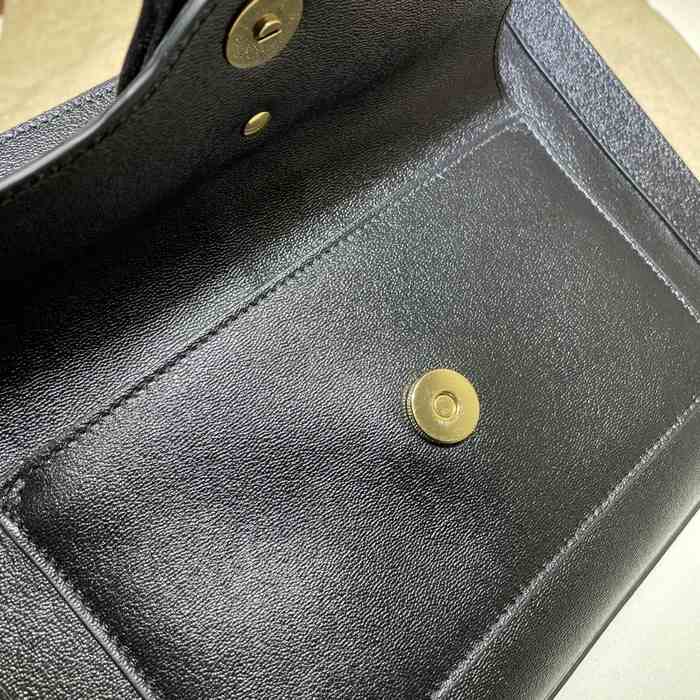 Gucci BagTypeTote Leather Tote with Elegant Features Navy 01A