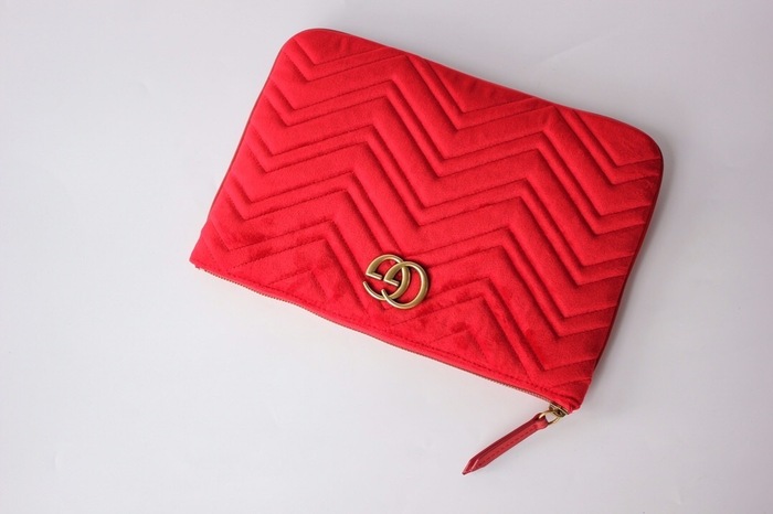 Gucci BagTypeTote Quilted Clutch Black 01A