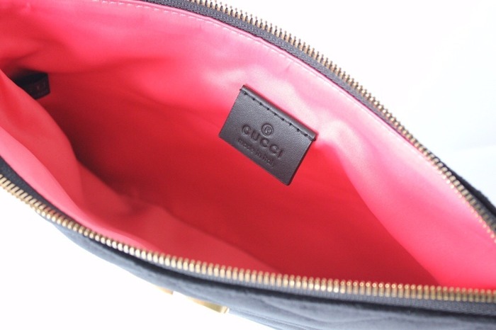 Gucci BagTypeTote Quilted Clutch Black 01A