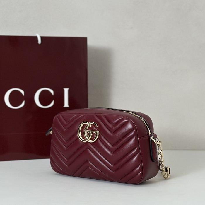 Gucci BagTypeTote Quilted Crossbody Burgundy 01A