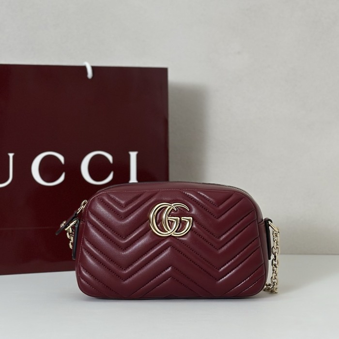 Gucci BagTypeTote Quilted Crossbody Burgundy 01A
