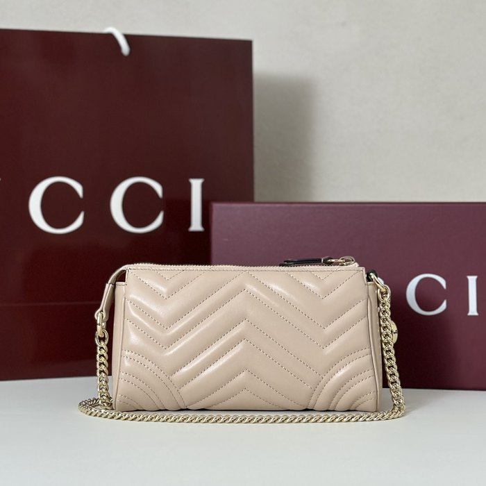 Gucci BagTypeTote Quilted Crossbody with Chain Strap Beige 01A