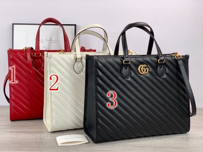 Gucci BagTypeTote Quilted Design Black 01A 2