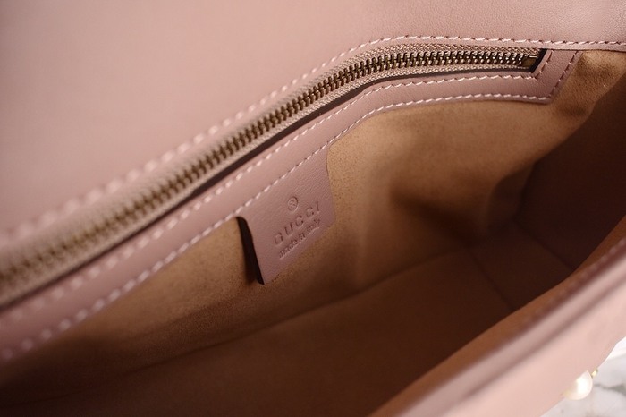 Gucci BagTypeTote Quilted Leather Design Black 01A 3