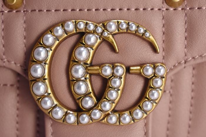 Gucci BagTypeTote Quilted Leather Design Black 01A 3