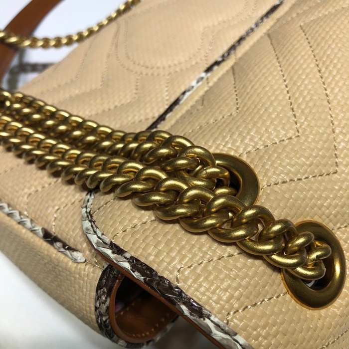 Gucci BagTypeTote Quilted Leather Handbag Beige 01B