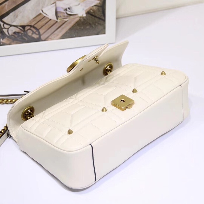 Gucci BagTypeTote Quilted Leather Shoulder Bag Black 01A 4