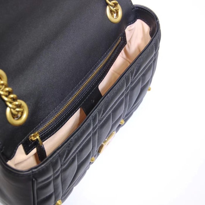 Gucci BagTypeTote Quilted Leather Shoulder Bag Black 01A 4