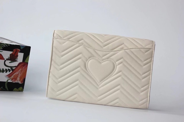 Gucci BagTypeTote Quilted Leather Tote Black 01A 5