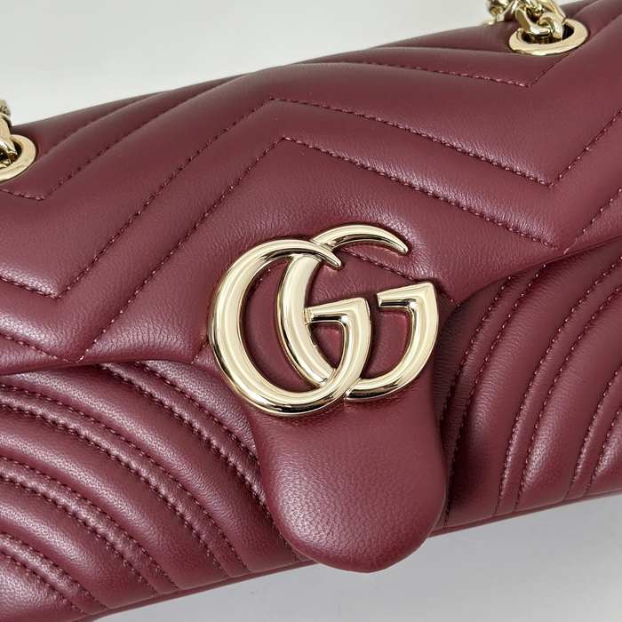 Gucci BagTypeTote Quilted Leather Tote with Chain Strap Burgundy 01A