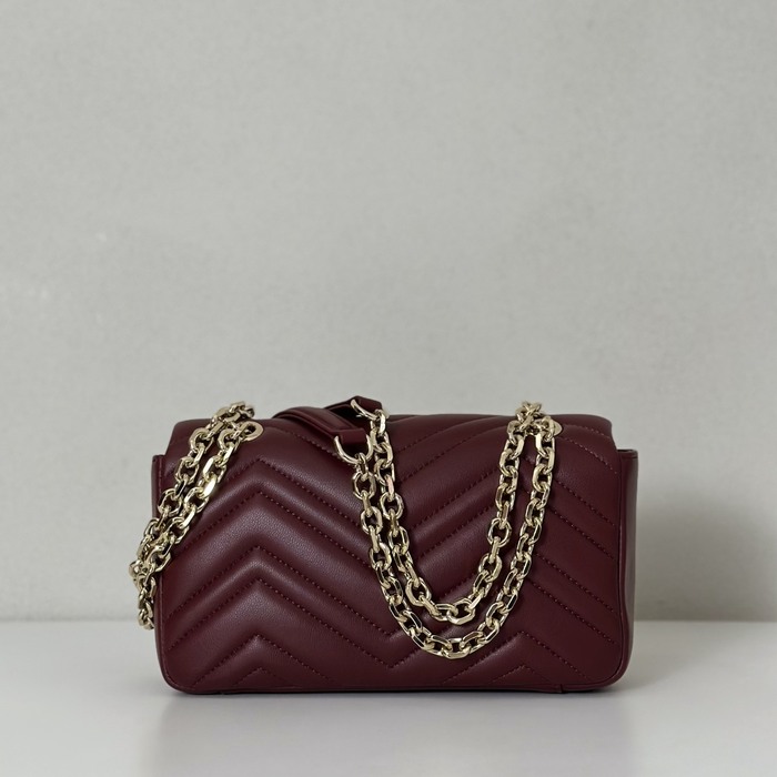 Gucci BagTypeTote Quilted Leather Tote with Chain Strap Burgundy 01A