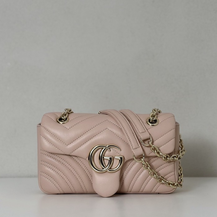 Gucci BagTypeTote Quilted Shoulder Bag Beige 01A